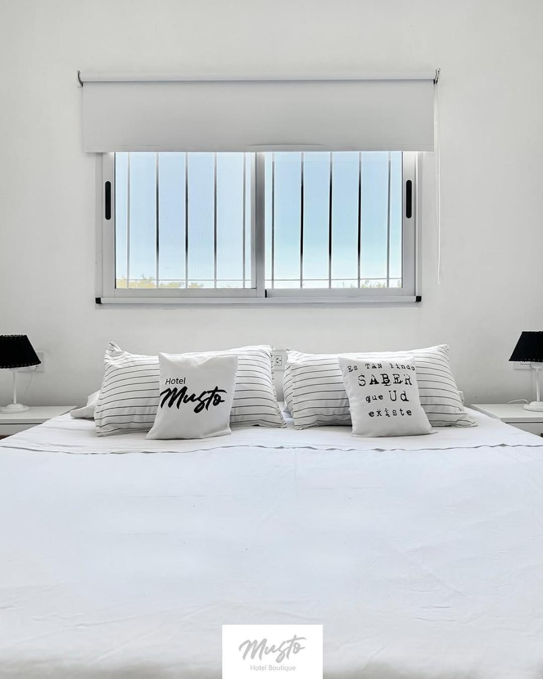 Hotel Musto โรซาริโอ ภายนอก รูปภาพ